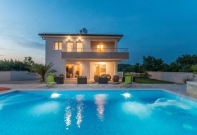 Villa PERAIĆ